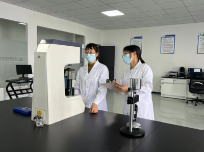 中安在線黃山頻道|黃山聚鑫新材料:"科創(chuàng)"賦能 向上而行