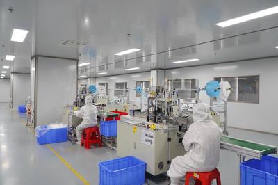 新華全媒+丨廣西北海有序恢復生產(chǎn)生活秩序見聞:防反彈、保供應(yīng)、促生產(chǎn)