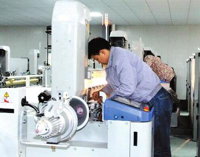 項目寫真--中邦復合材料科技電子玻纖布和高功能柔性復合材料生產(chǎn)項目 - 泰興市新聞資訊門戶,泰興網(wǎng) - 泰興網(wǎng)-泰興市新聞綜合門戶網(wǎng)站